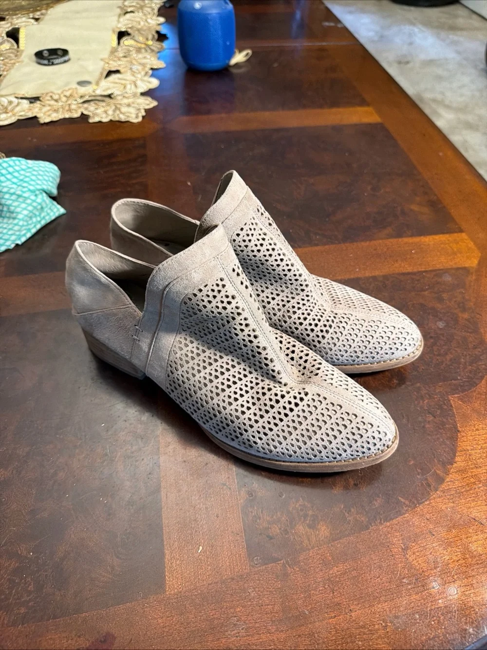 Vince Camuto Men's Perforated Suede Chukka Boots in Taupe